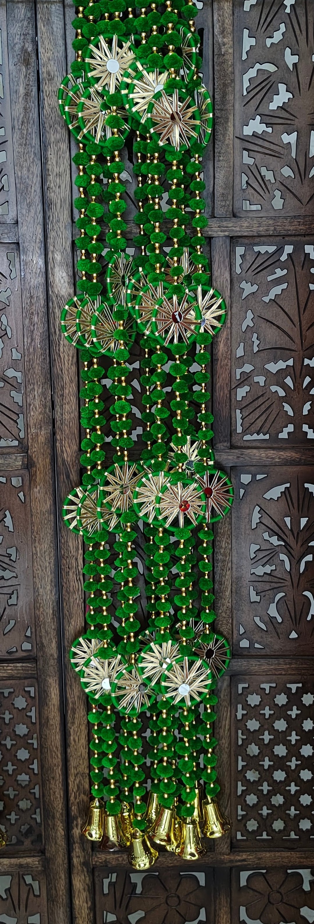 Pom Pom Garland With Chakri (Pack of 5 Strings)