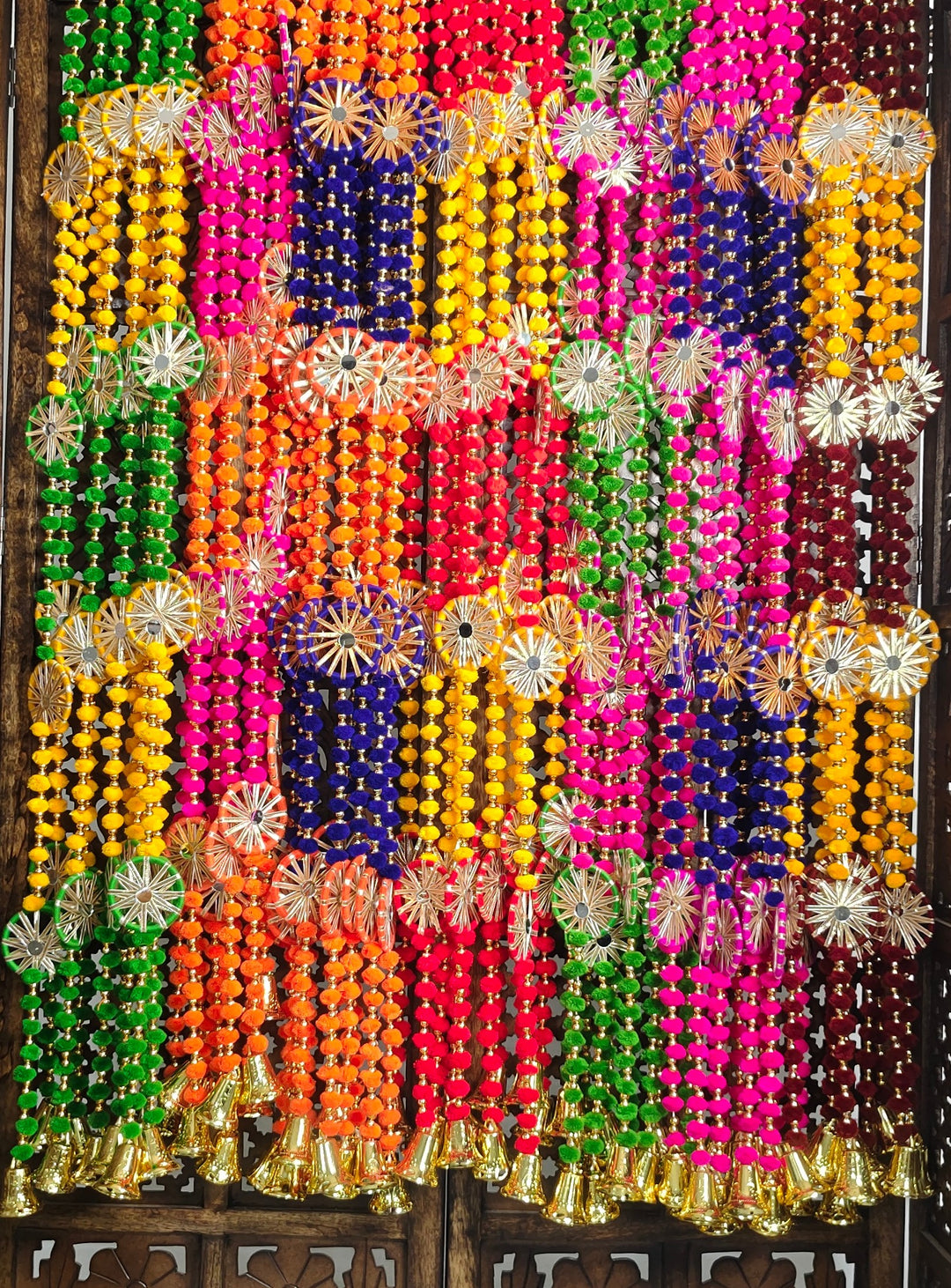 Pom Pom Garland With Chakri (Pack of 5 Strings)