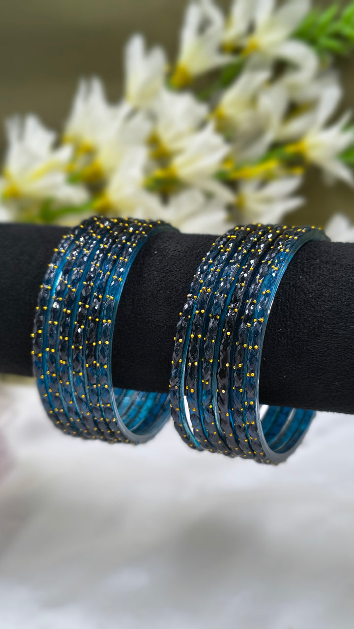 Trending Raindrop Glass Bangles
