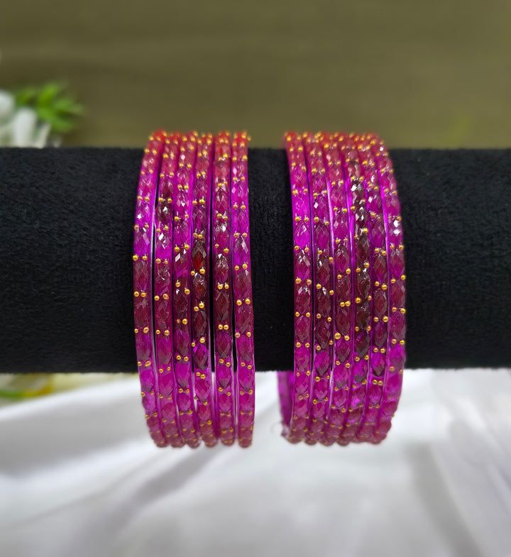 Trending Raindrop Glass Bangles