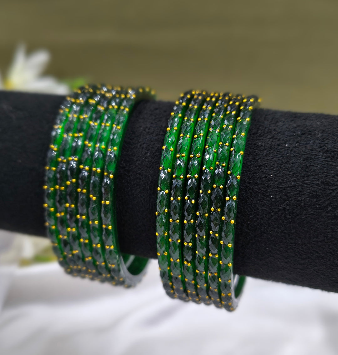 Trending Raindrop Glass Bangles