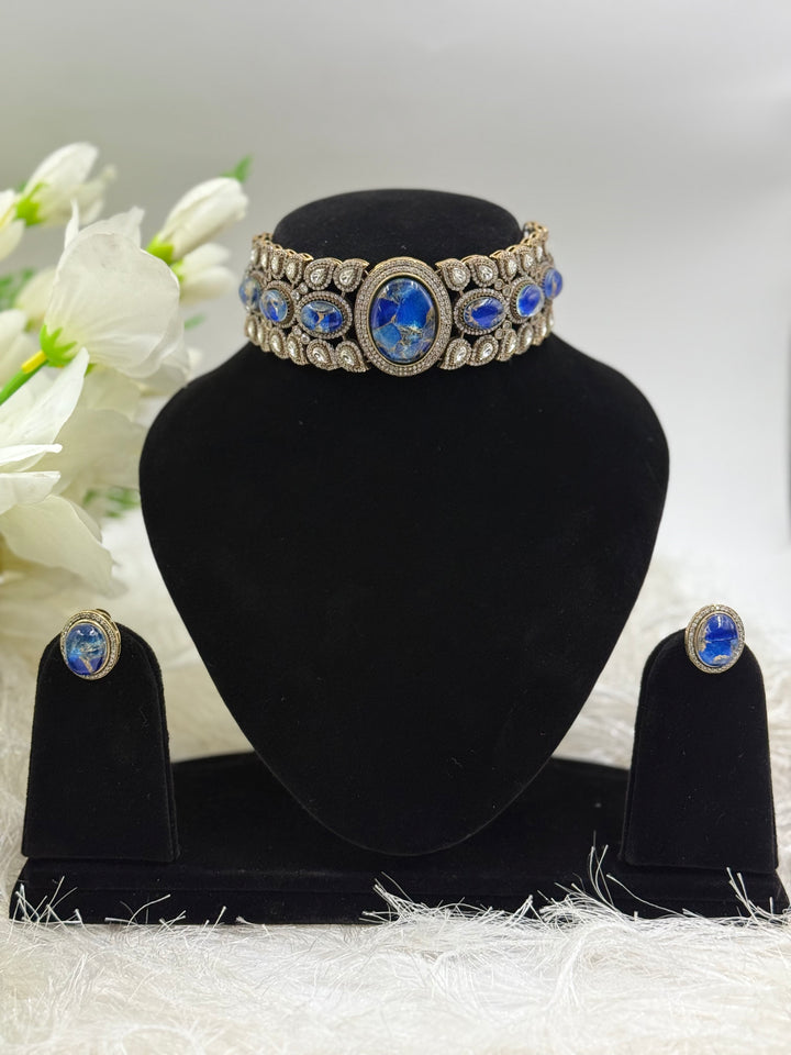 Surya Kundan  Choker Set