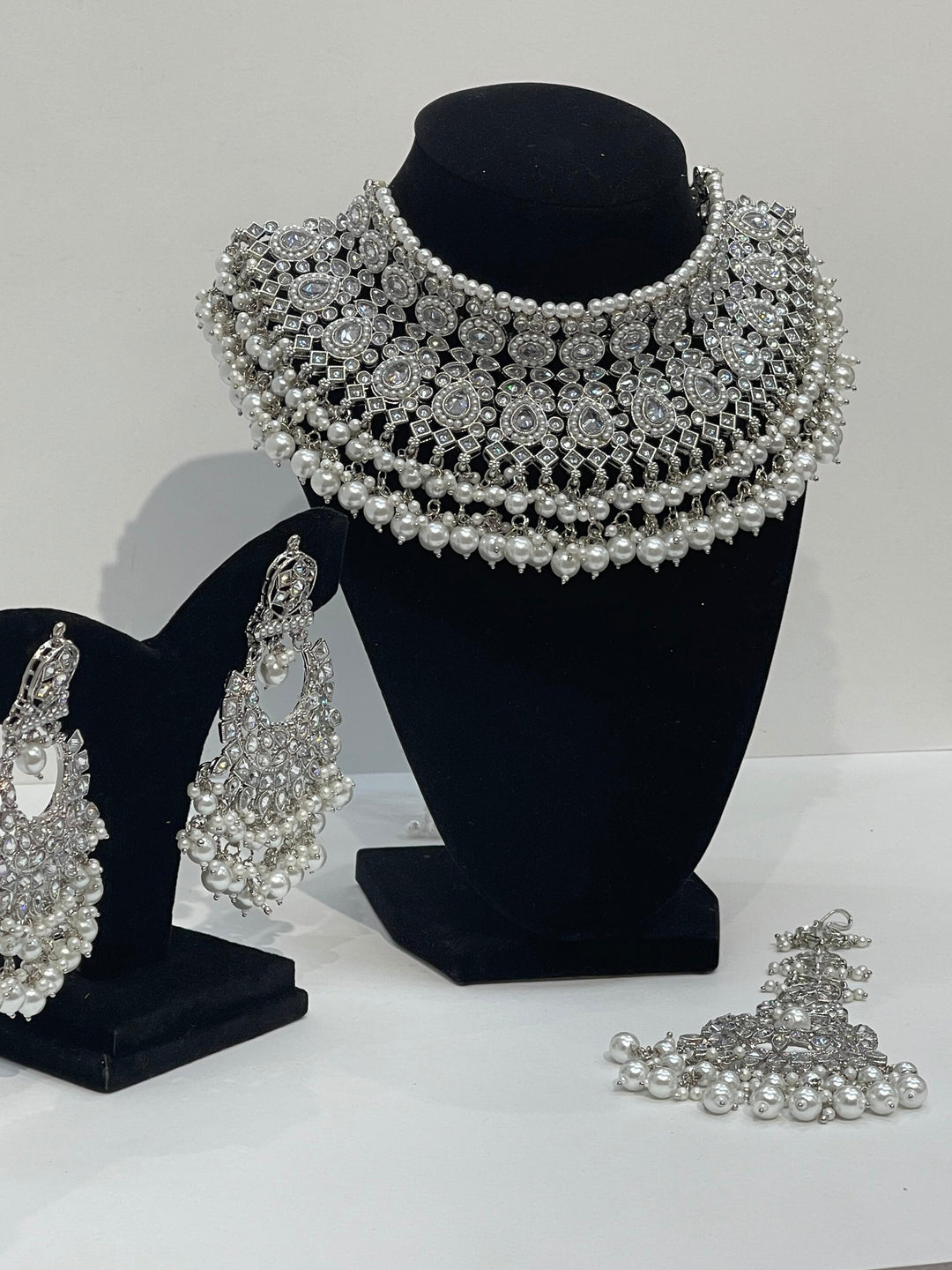 Sania Pearl Set