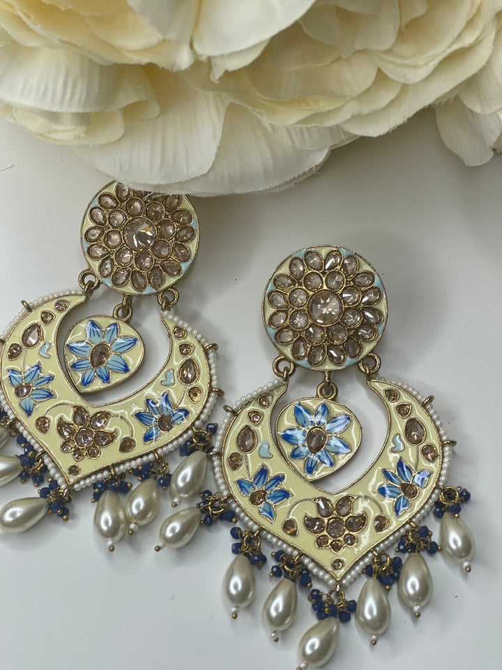 Izhaar Showstopper Earrings | Indian Earrings | Indian Jewelry |Premium Quality Earrings | Polki Earrings|Bollywood/Pakistani oil paint