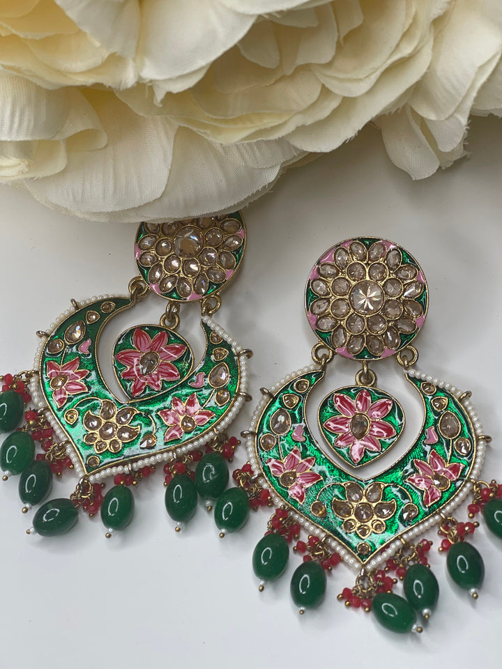 Izhaar Showstopper Earrings | Indian Earrings | Indian Jewelry |Premium Quality Earrings | Polki Earrings|Bollywood/Pakistani oil paint