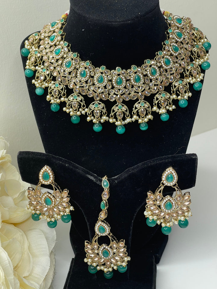 Izhaar Indian Polki Kundan Necklace with Earrings Tikka / Wedding Jewelry/ Traditional Jewelry/ Bollywood set/ Indian wedding set Muskaan