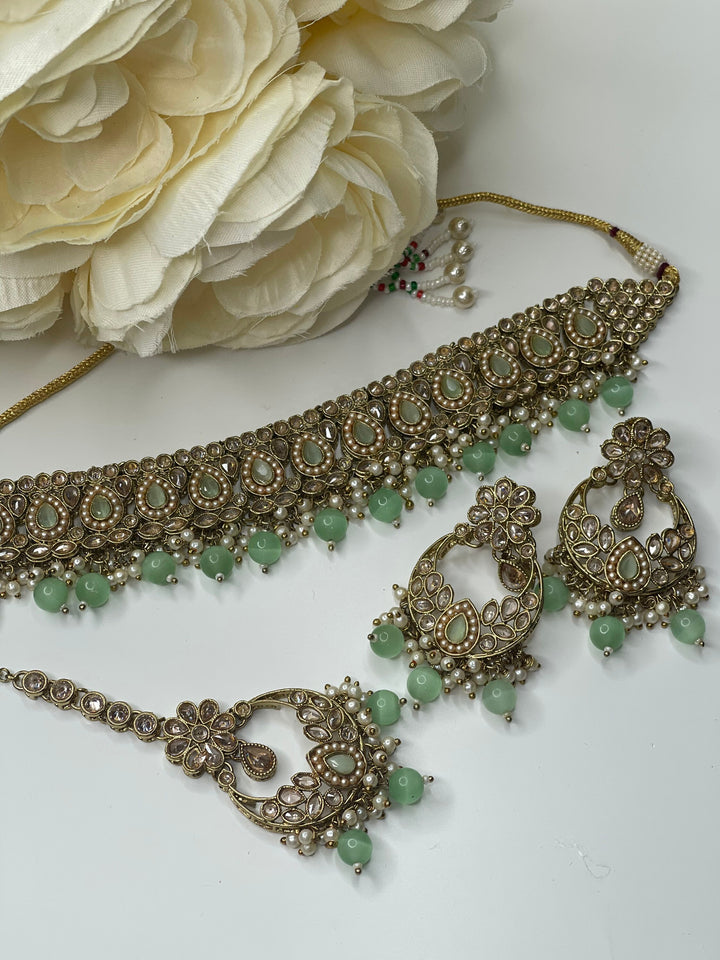 Sonam Polki Pearl Set