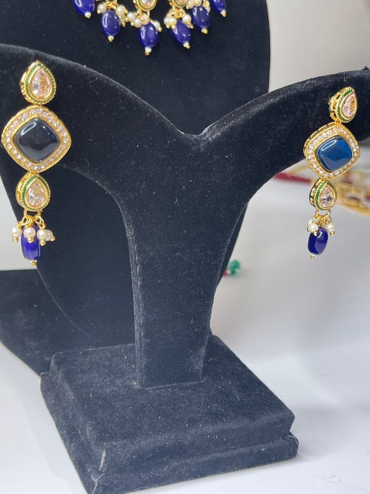 Kareena Kundan Set