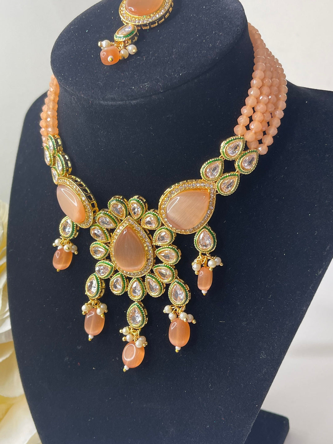 Kareena Kundan Set