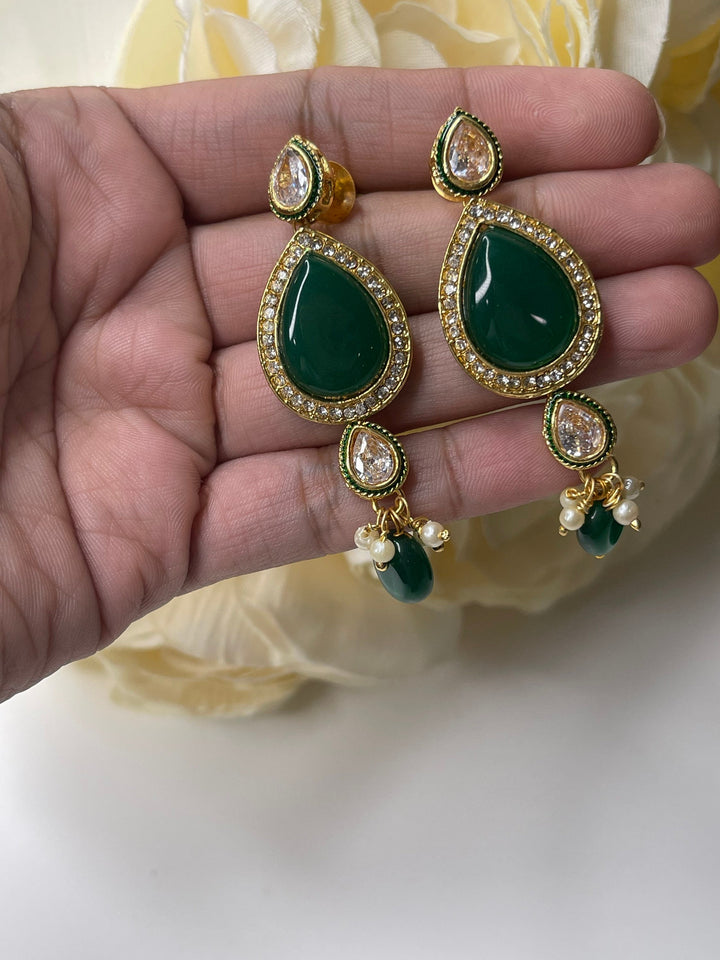 Kareena Kundan Set