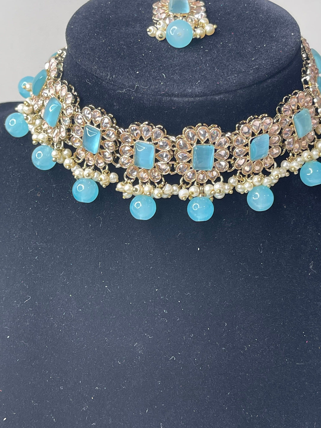 Izhaar Indian Polki Kundan Necklace with Earrings Tikka / Wedding Jewelry/ Traditional Jewelry/ Bollywood set/ gold & l blue necklace set