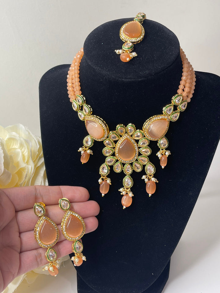 Kareena Kundan Set