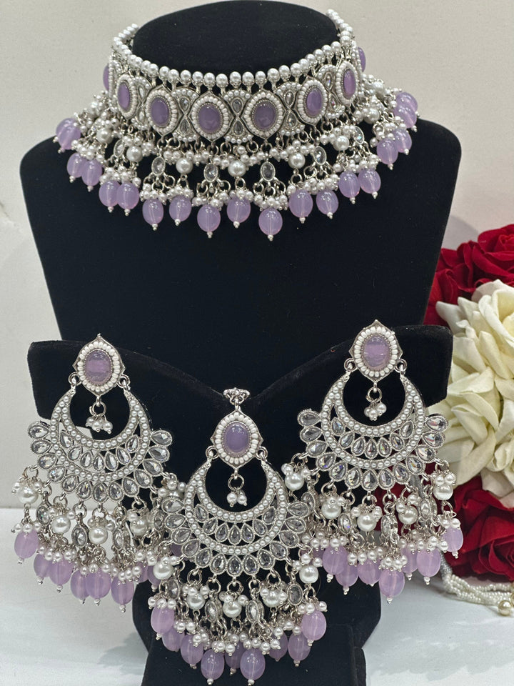 Iniya Necklace Set