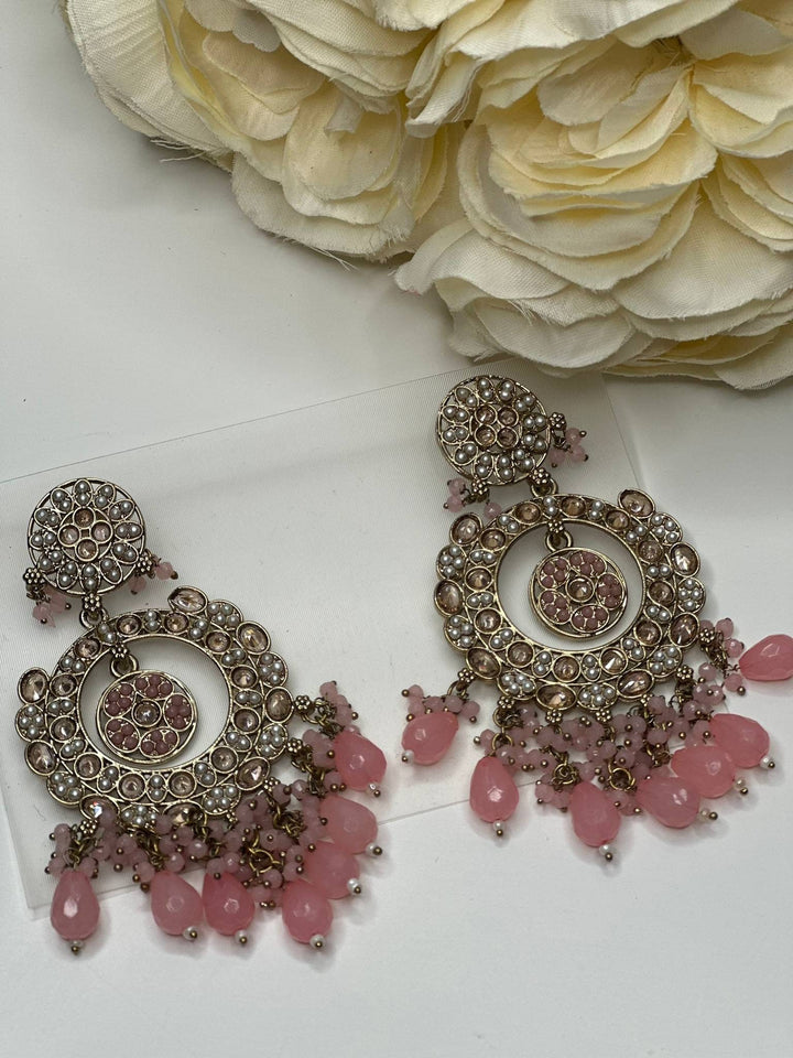 Izhaar Classic Pearl Kundan Jhumka Earring Set