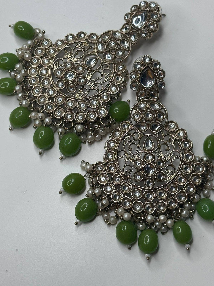 Izhaar Handcrafted Pearl Jhumka Earrings Set