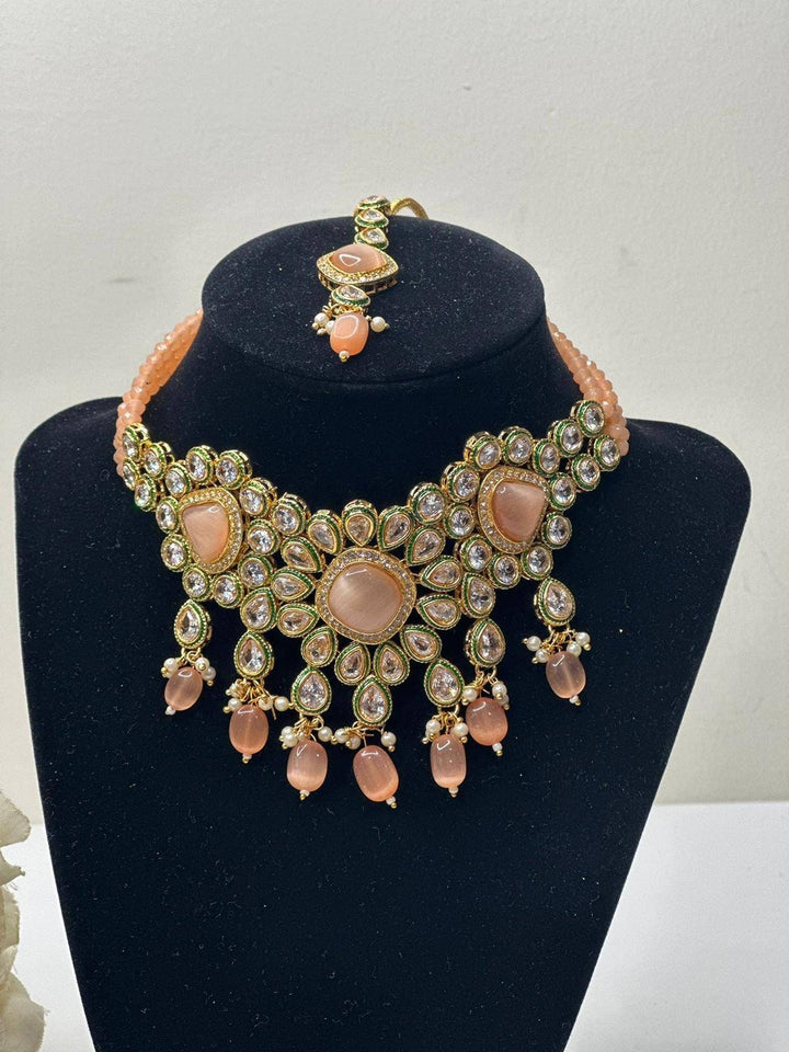 Kareena Kundan Set