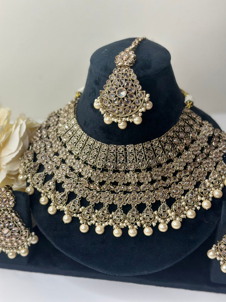 Izhaar Indian Polki Reverse AD Gold white Necklace with Earrings Tikka / Wedding Jewelry/ Traditional Jewelry/Wedding set/Reverse AD.