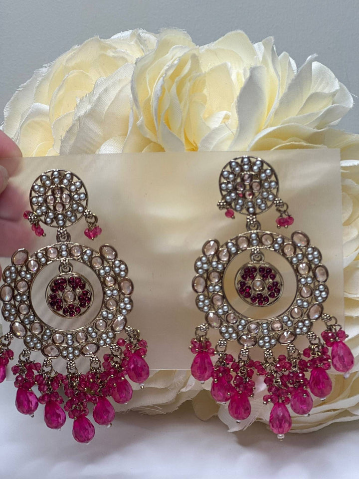 Izhaar Classic Pearl Kundan Jhumka Earring Set