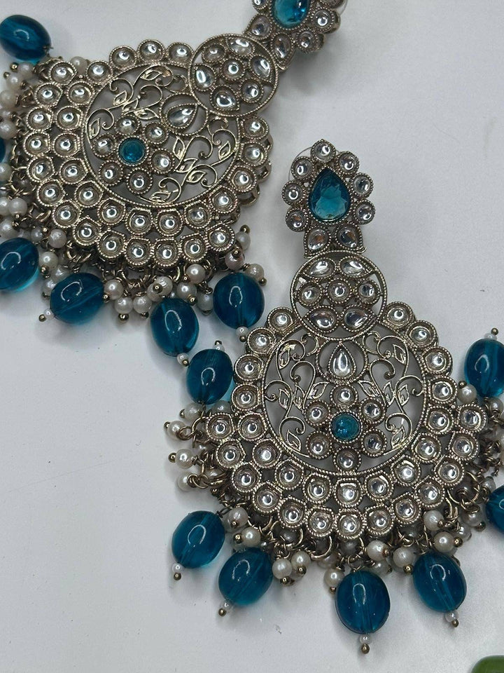Izhaar Handcrafted Pearl Jhumka Earrings Set