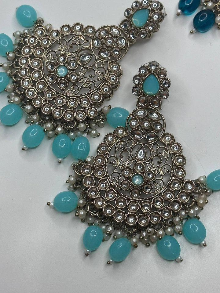 Izhaar Handcrafted Pearl Jhumka Earrings Set