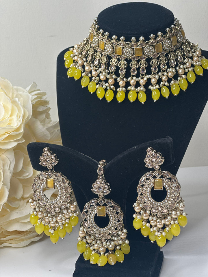 Izhaar Indian Polki Reverse AD yellow Necklace with Earrings Tikka / Wedding Jewelry/ Traditional Jewelry/Wedding set/Reverse AD.