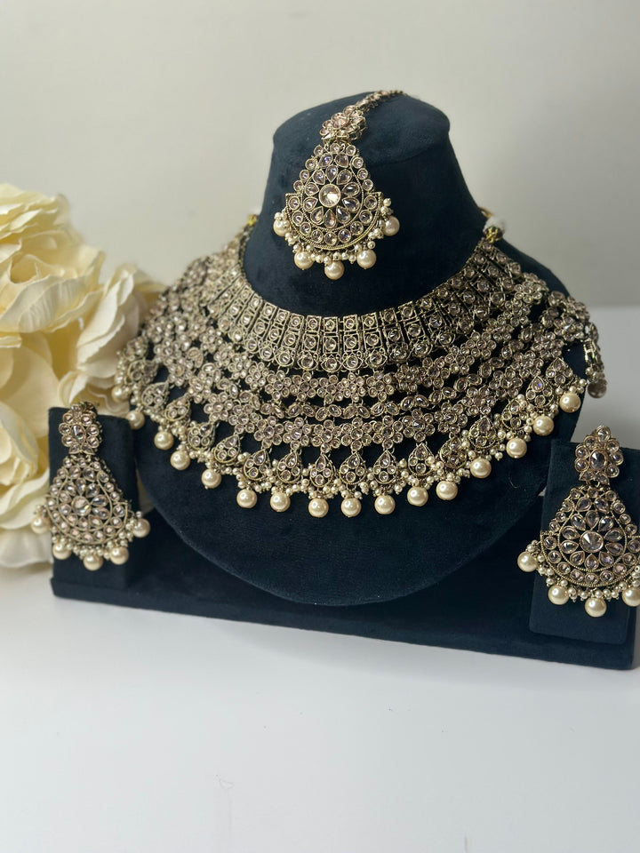 Izhaar Indian Polki Reverse AD Gold white Necklace with Earrings Tikka / Wedding Jewelry/ Traditional Jewelry/Wedding set/Reverse AD.