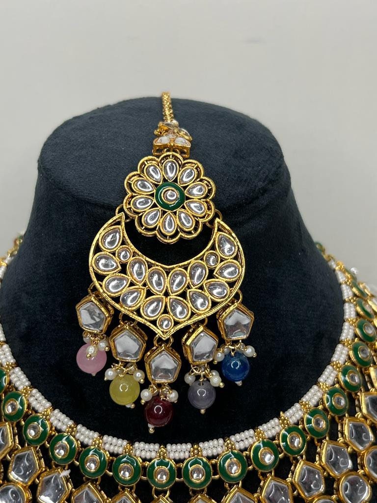 Swati Necklace Set