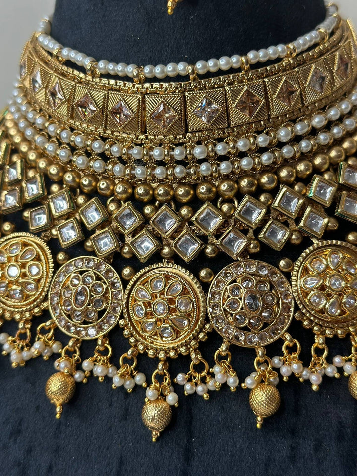 Izhaar AD Polki Kundan Necklace with Earrings Tikka / Wedding Jewelry/ Traditional Jewelry/ Bollywood set/ Indian Pakistani wedding set