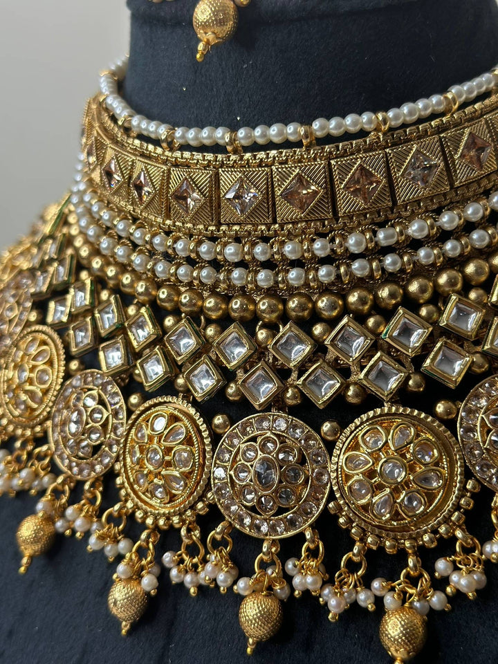 Izhaar AD Polki Kundan Necklace with Earrings Tikka / Wedding Jewelry/ Traditional Jewelry/ Bollywood set/ Indian Pakistani wedding set