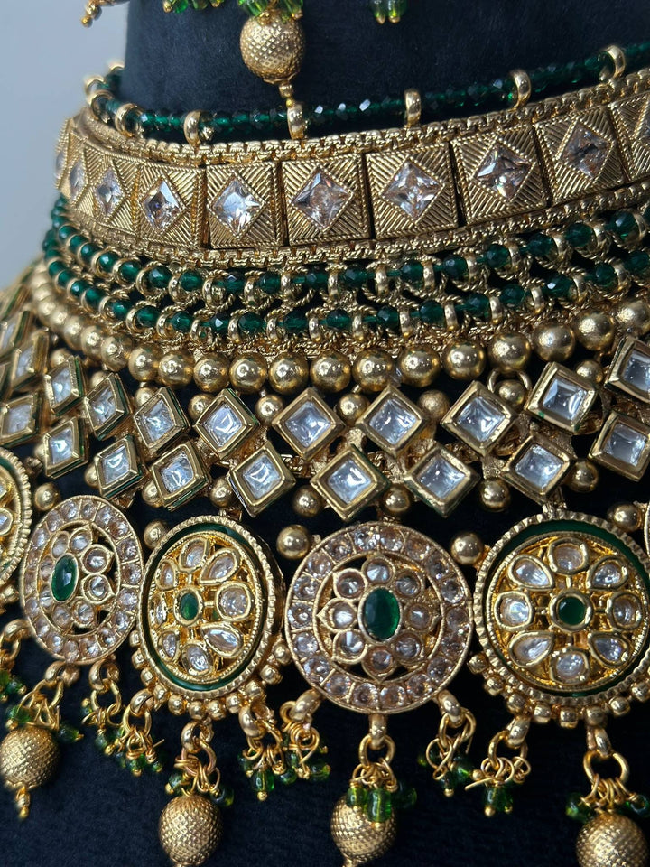 Izhaar Green Color AD Polki Kundan Necklace with Earrings Tikka/Wedding Jewelry/Traditional Jewelry/Indian Pakistani wedding set.