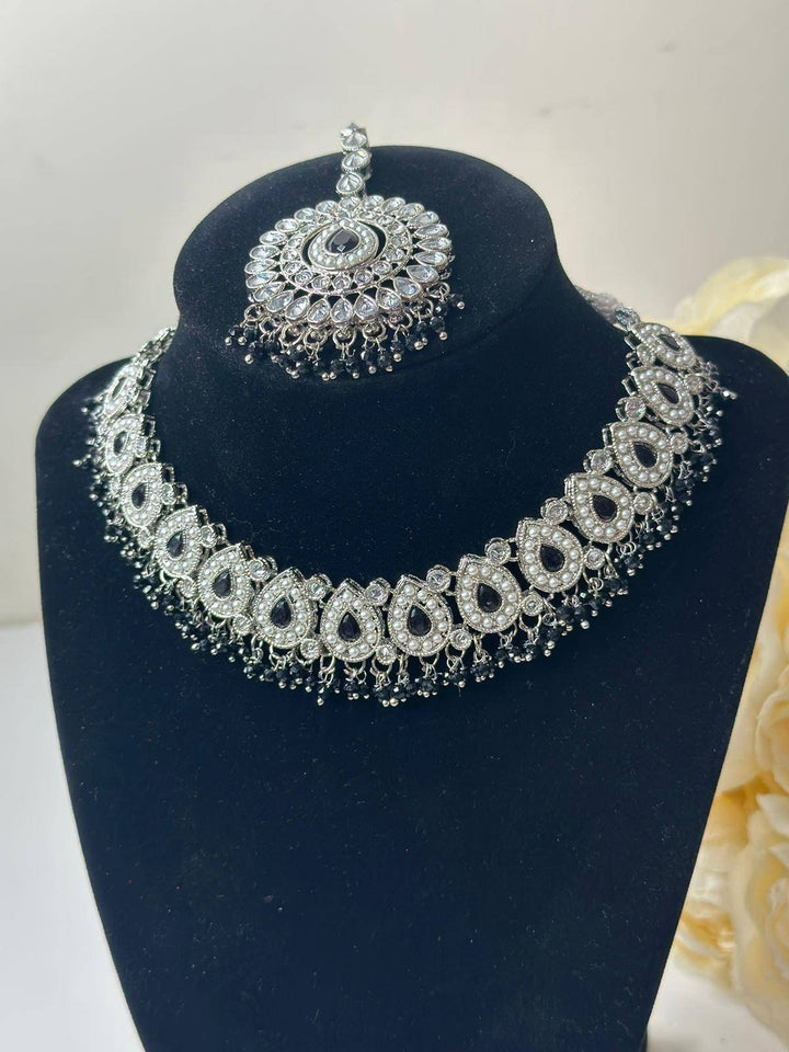 Izhaar Indian Polki Reverse AD Black Color Necklace with Earrings Tikka/ Wedding Jewelry/ Traditional Jewelry/Wedding/Reverse AD/Choker Set.
