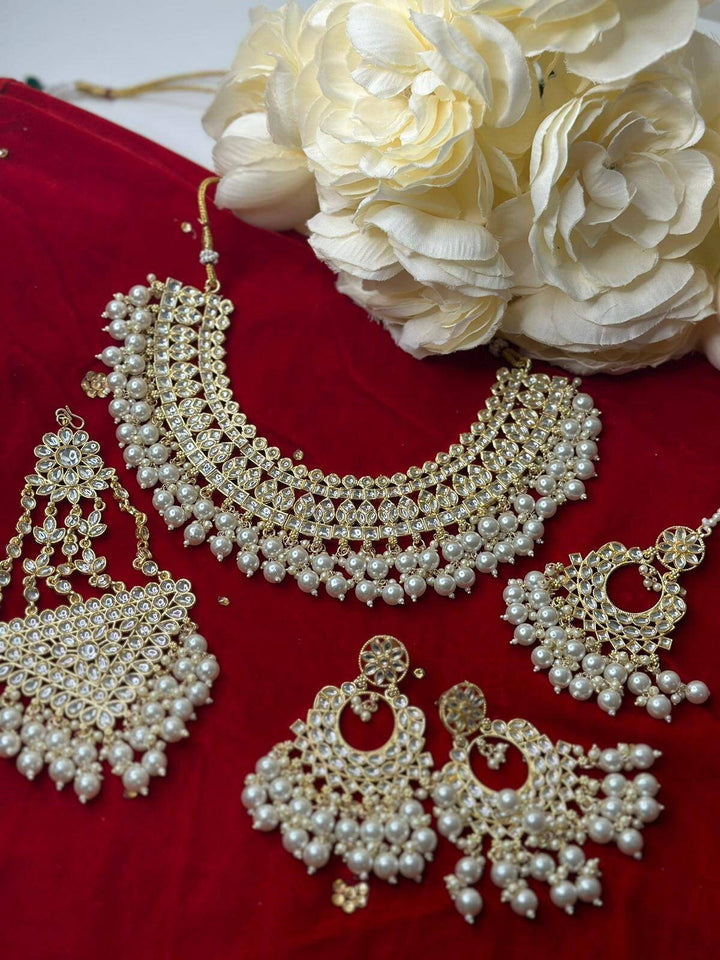 Izhaar Indian Polki Kundan Necklace with Passa And Earrings Tikka / Wedding Jewelry/ Traditional Jewelry/ Bollywood set/ Indian Wedding Set.