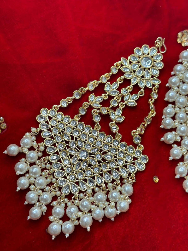 Izhaar Indian Polki Kundan Necklace with Passa And Earrings Tikka / Wedding Jewelry/ Traditional Jewelry/ Bollywood set/ Indian Wedding Set.