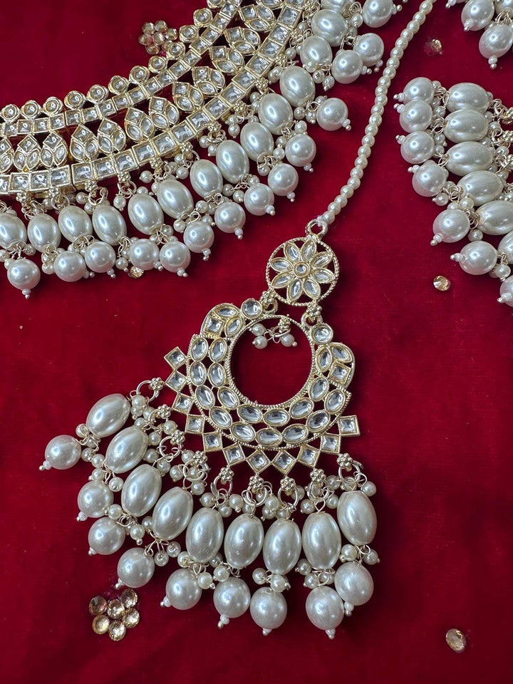 Izhaar Indian Polki Kundan Necklace with Passa And Earrings Tikka / Wedding Jewelry/ Traditional Jewelry/ Bollywood set/ Indian Wedding Set.