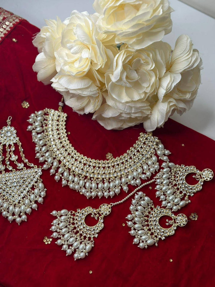 Izhaar Indian Polki Kundan Necklace with Passa And Earrings Tikka / Wedding Jewelry/ Traditional Jewelry/ Bollywood set/ Indian Wedding Set.