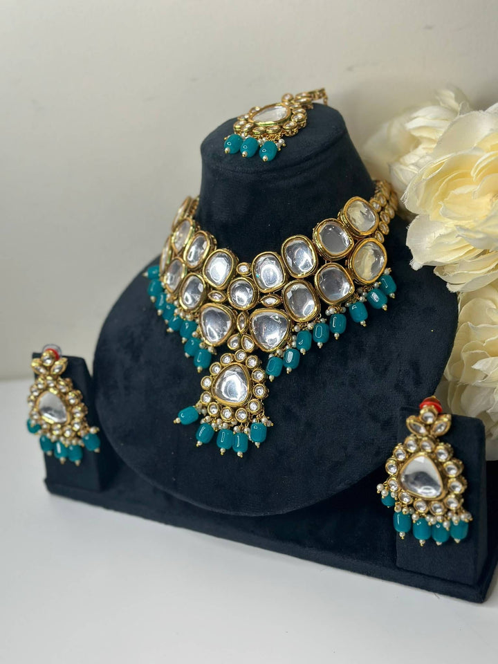 Izhaar Indian L. Blue Color Uncut Kundan Necklace with Earrings Tikka /WeddingJewelry/ Traditional Jewelry/Bollywood set/Indian Wedding Set.