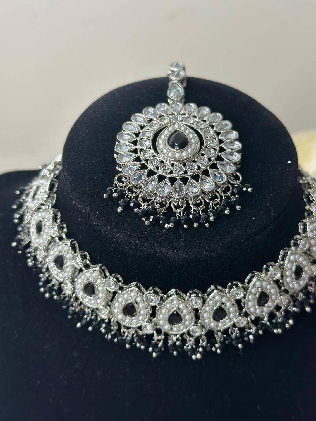 Izhaar Indian Polki Reverse AD Black Color Necklace with Earrings Tikka/ Wedding Jewelry/ Traditional Jewelry/Wedding/Reverse AD/Choker Set.