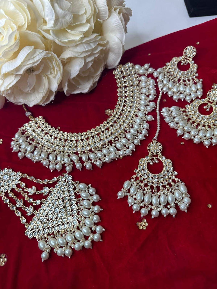 Izhaar Indian Polki Kundan Necklace with Passa And Earrings Tikka / Wedding Jewelry/ Traditional Jewelry/ Bollywood set/ Indian Wedding Set.
