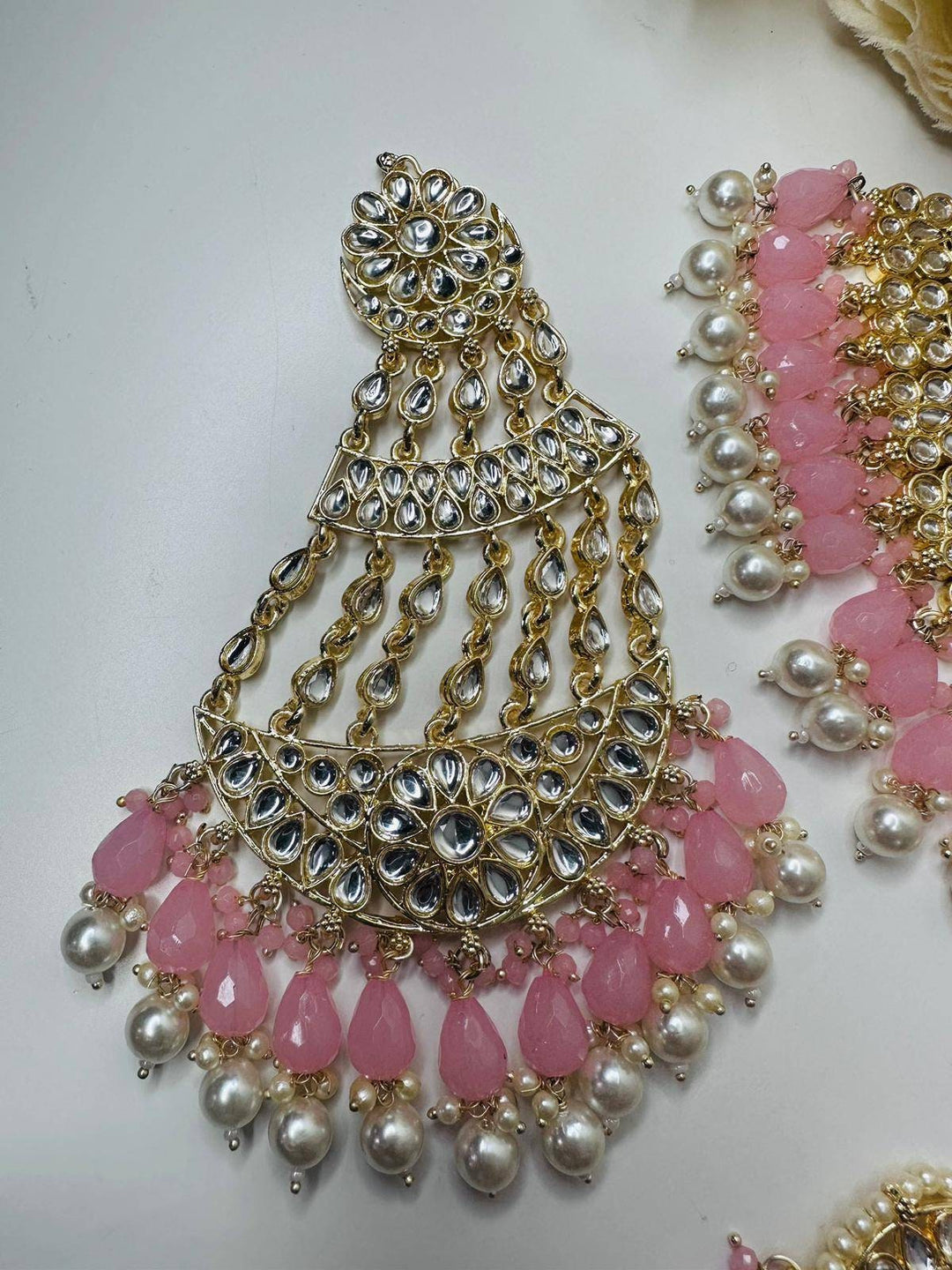 Izhaar Indian L. Pink Color Polki Kundan Necklace with Passa And Earrings Tikka / Wedding Jewelry/ Traditional Jewelry/ Bollywood set.