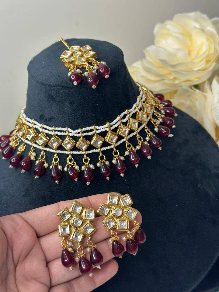 Izhaar Indian Mehroon Color Polki Kundan Necklace with Earrings Tikka /WeddingJewelry/ Traditional Jewelry/Bollywood set/Indian Wedding Set.
