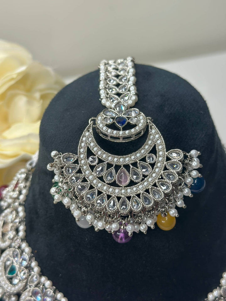 Noori Reverse AD Necklace