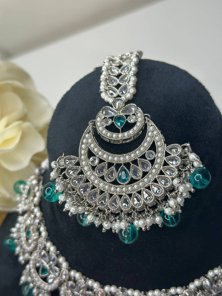 Noori Reverse AD Necklace