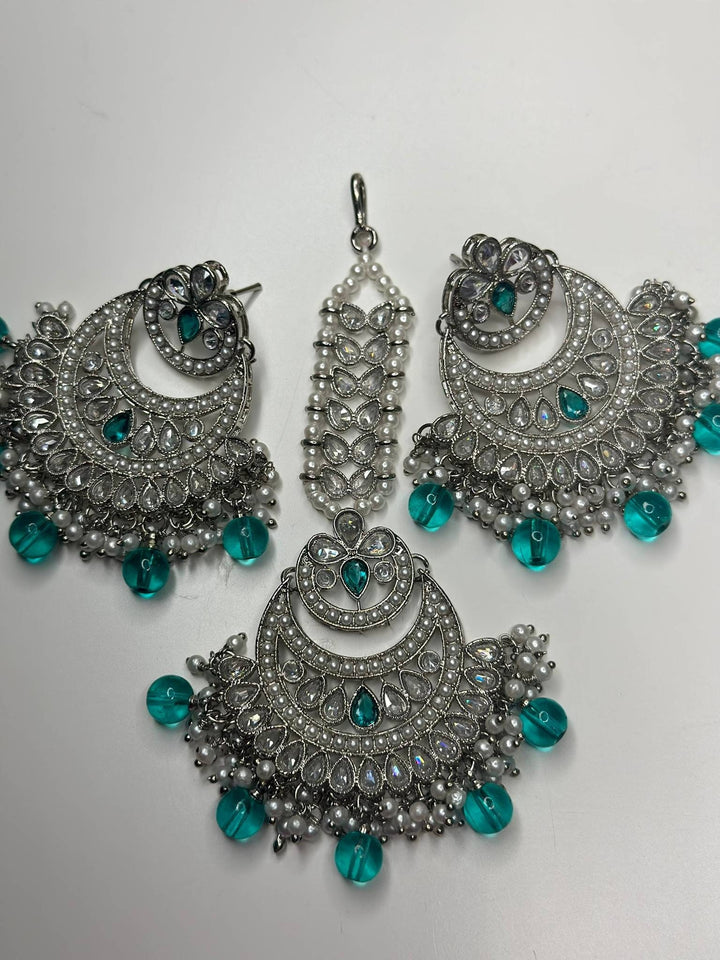 Noori Reverse AD Necklace