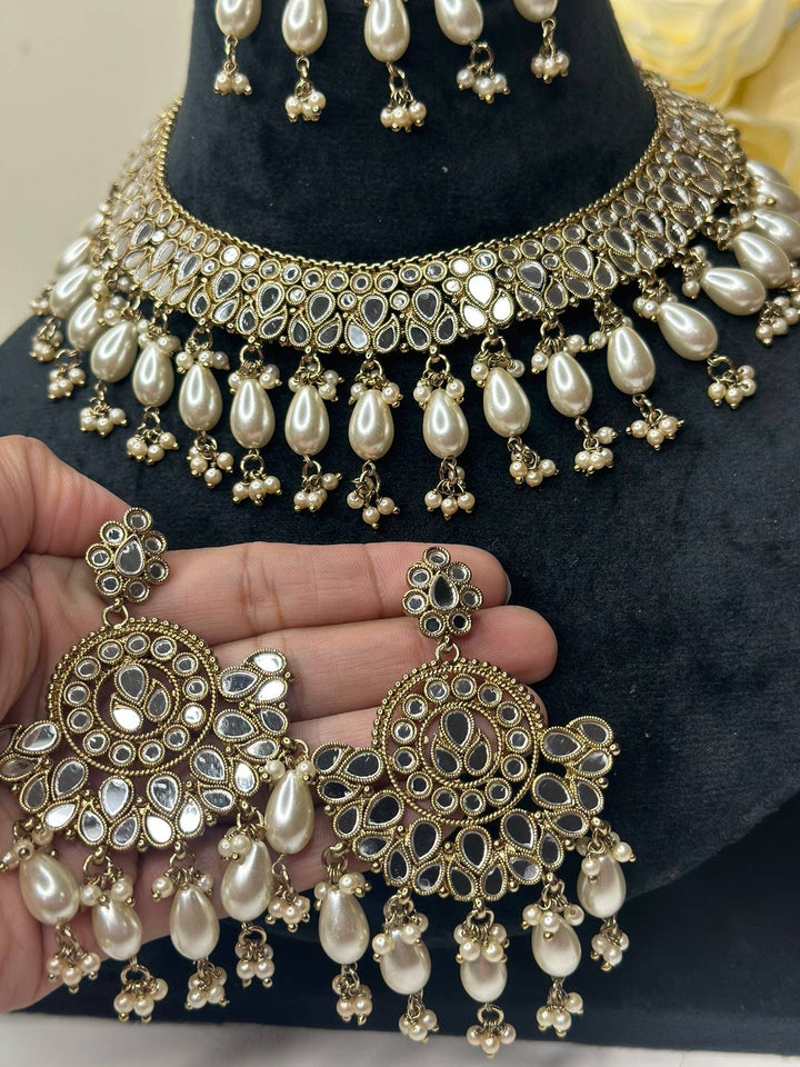 Izhaar Indian White Polki Kundan Necklace with Earrings Tikka / Wedding Jewelry/ Traditional Jewelry/ Sheesha Kundan/ Indian Pakistani set