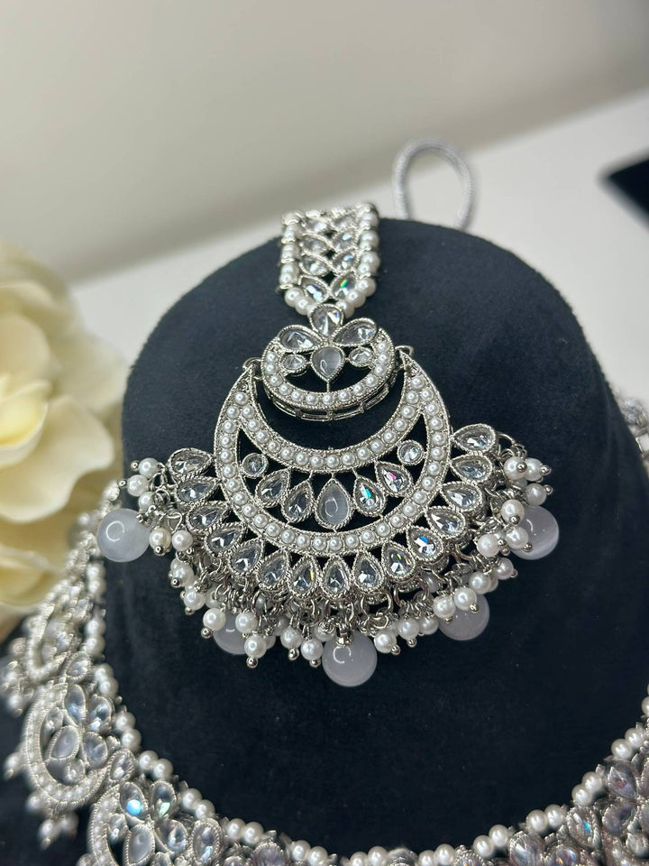 Noori Reverse AD Necklace