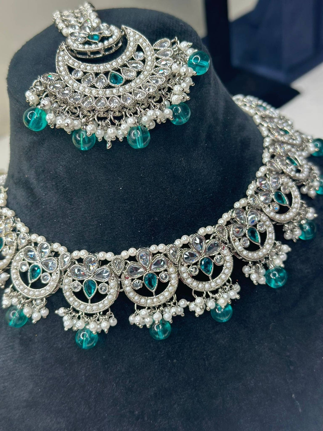 Noori Reverse AD Necklace