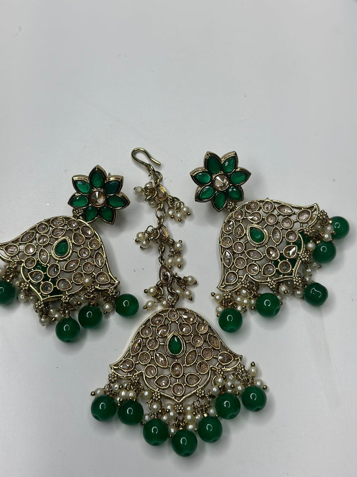 Izhaar Indian Green Color Polki Reverse AD Necklace with Earrings Tikka/ Wedding Jewelry/ Traditional Jewelry/Wedding/Reverse AD.