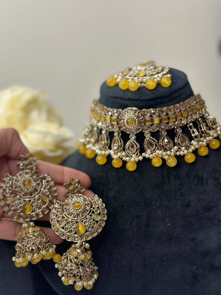 Izhaar Indian Yellow Color Polki Reverse AD Necklace with Earrings Tikka/ Wedding Jewelry/ Traditional Jewelry/Wedding/Reverse AD.