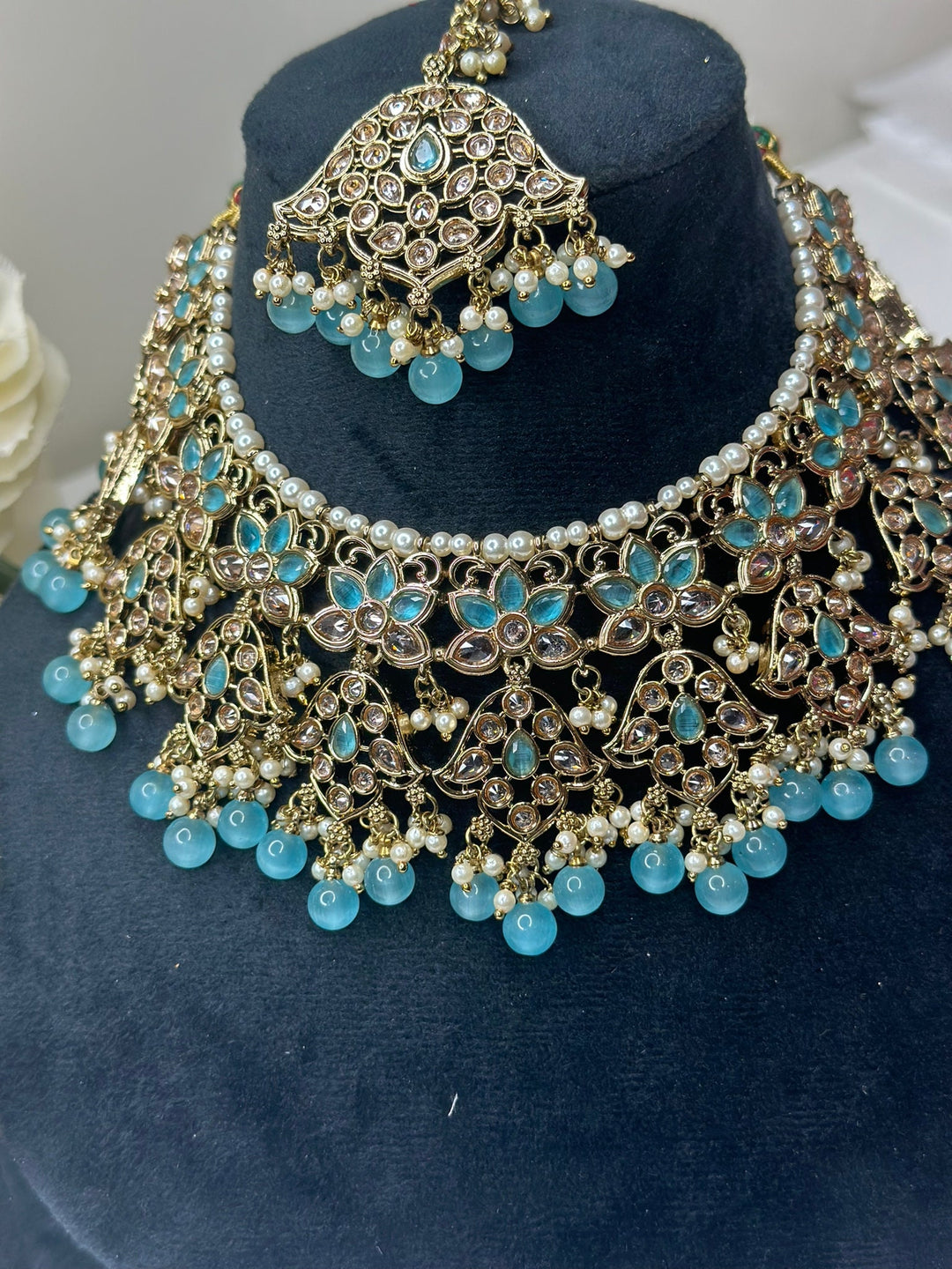 Aditi Polki Set
