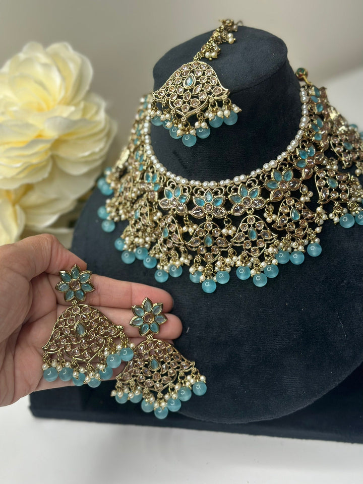 Aditi Polki Set